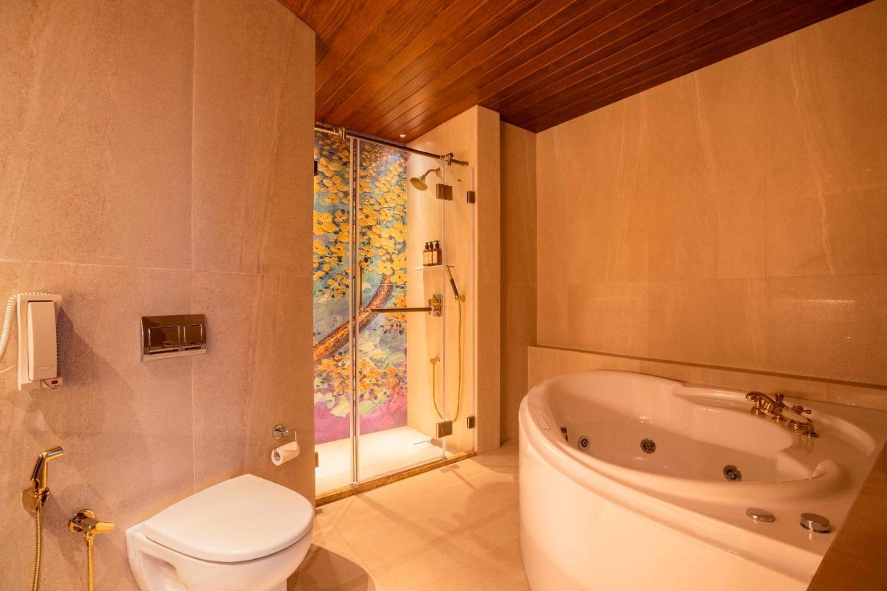 Yu Hotel Candolim Zewnętrze zdjęcie